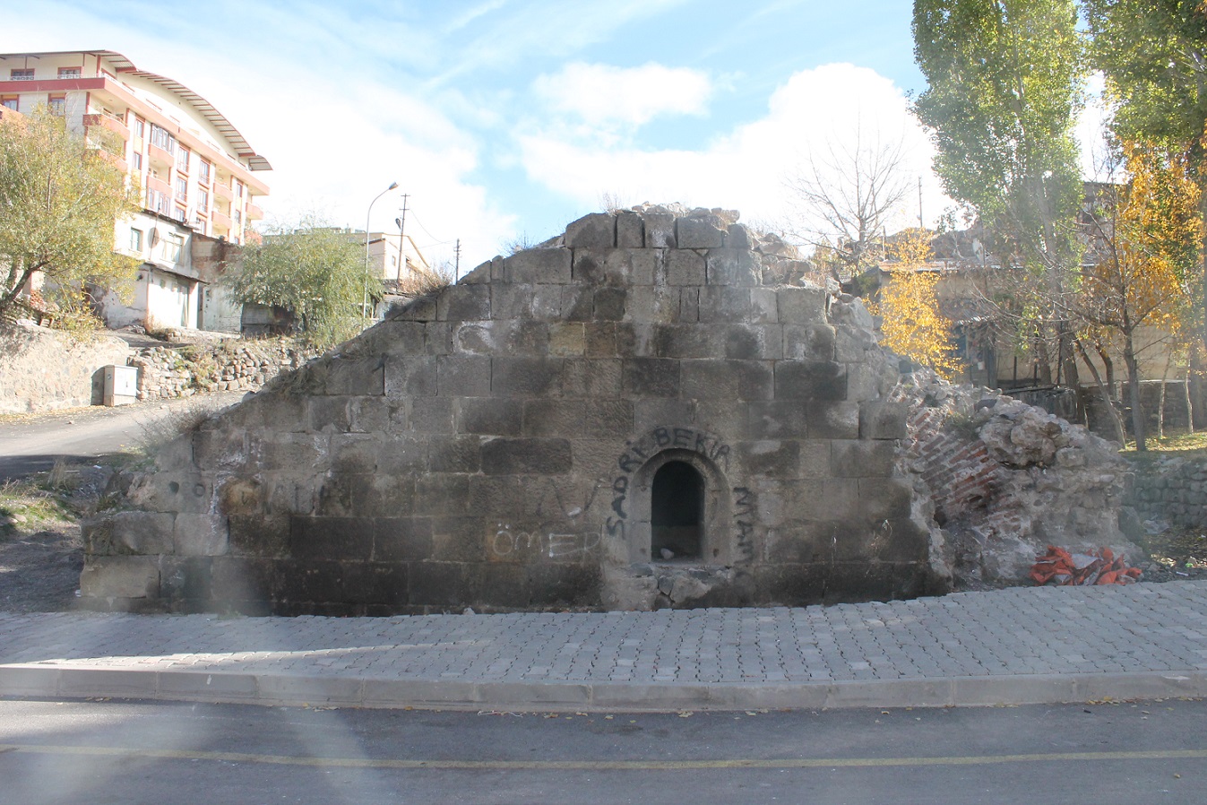 Erzurum Tarihi Cephanelik Rölöve Restitüsyon Restorasyon Projesi